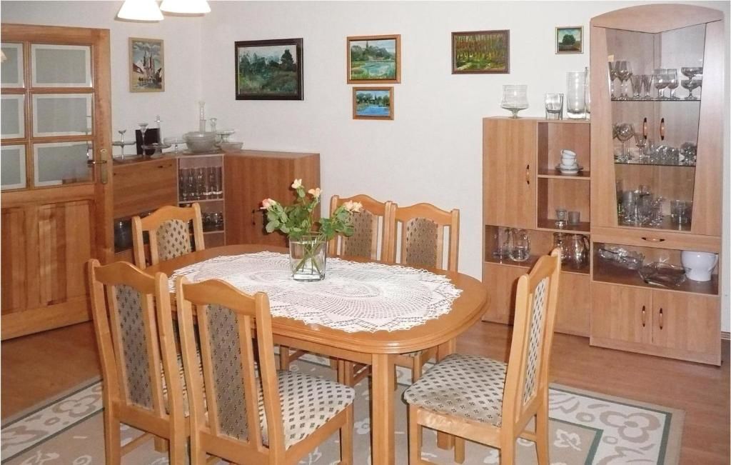 Дома для отпуска Amazing home in Unknown w/ WiFi and 3 Bedrooms Gardna Wielka-40